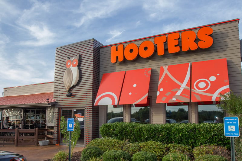 Hooters